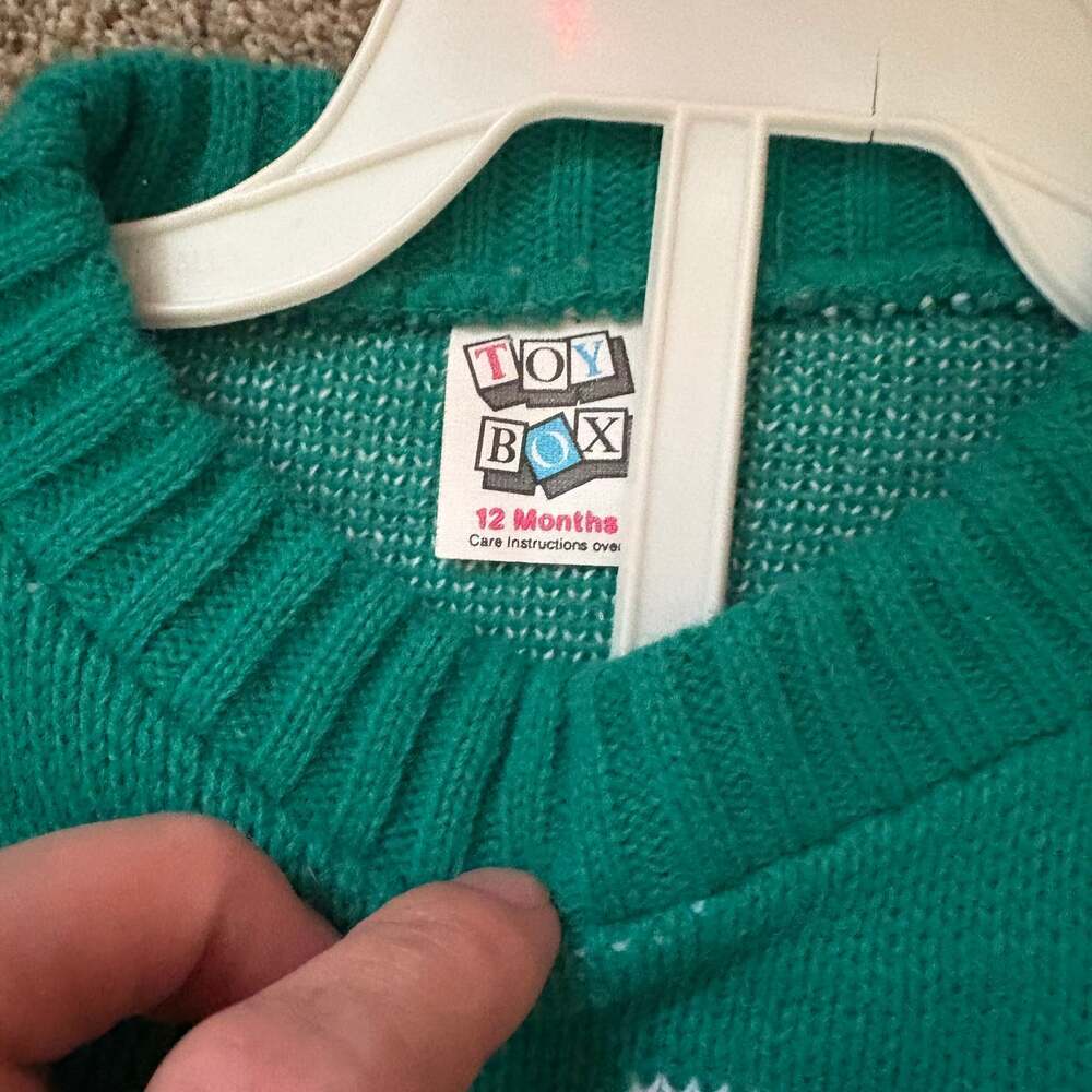 Vintage Hand Knitted Steam Train Sweater for Toddler toy box 12 months - Picture 2 of 8